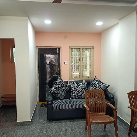 Sri Govinda Nilayam Home Stay 1 Visakhapatnam Exterior foto