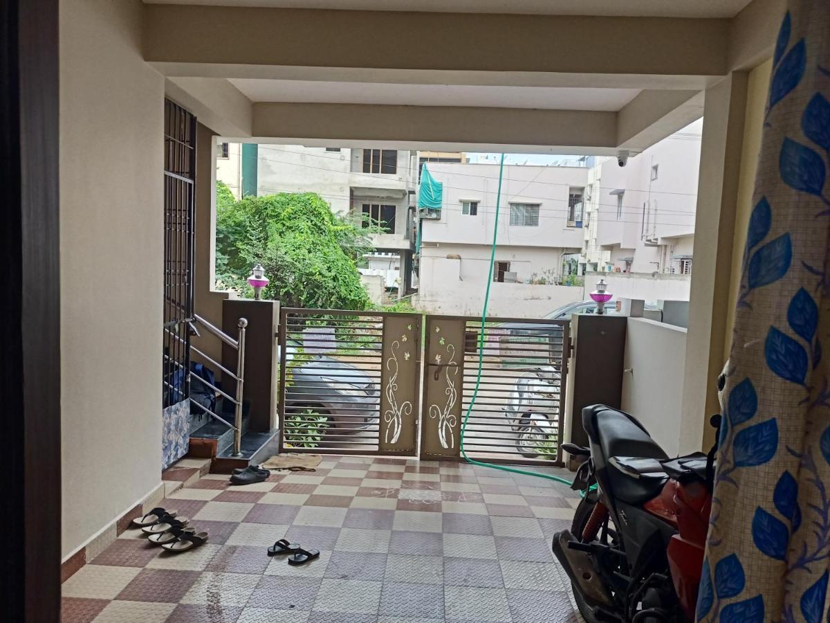 Sri Govinda Nilayam Home Stay 1 Visakhapatnam Exterior foto